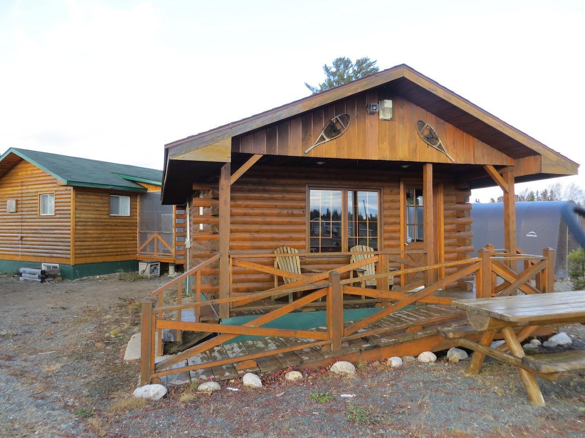 Nine Pine Cottage Miramichi Exterior foto