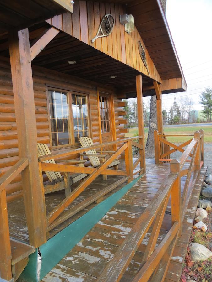 Nine Pine Cottage Miramichi Exterior foto
